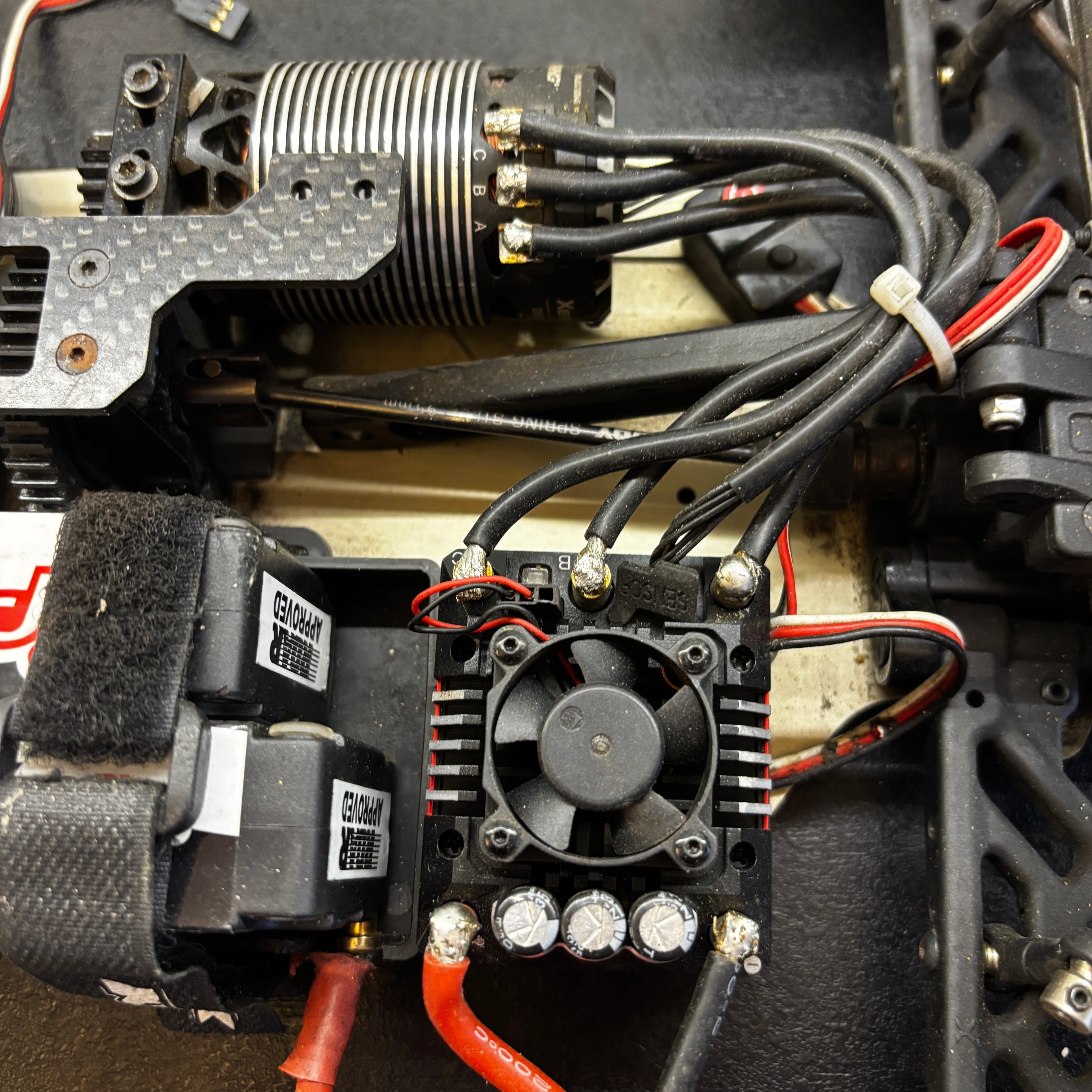 Brugt xray 1/8 GT