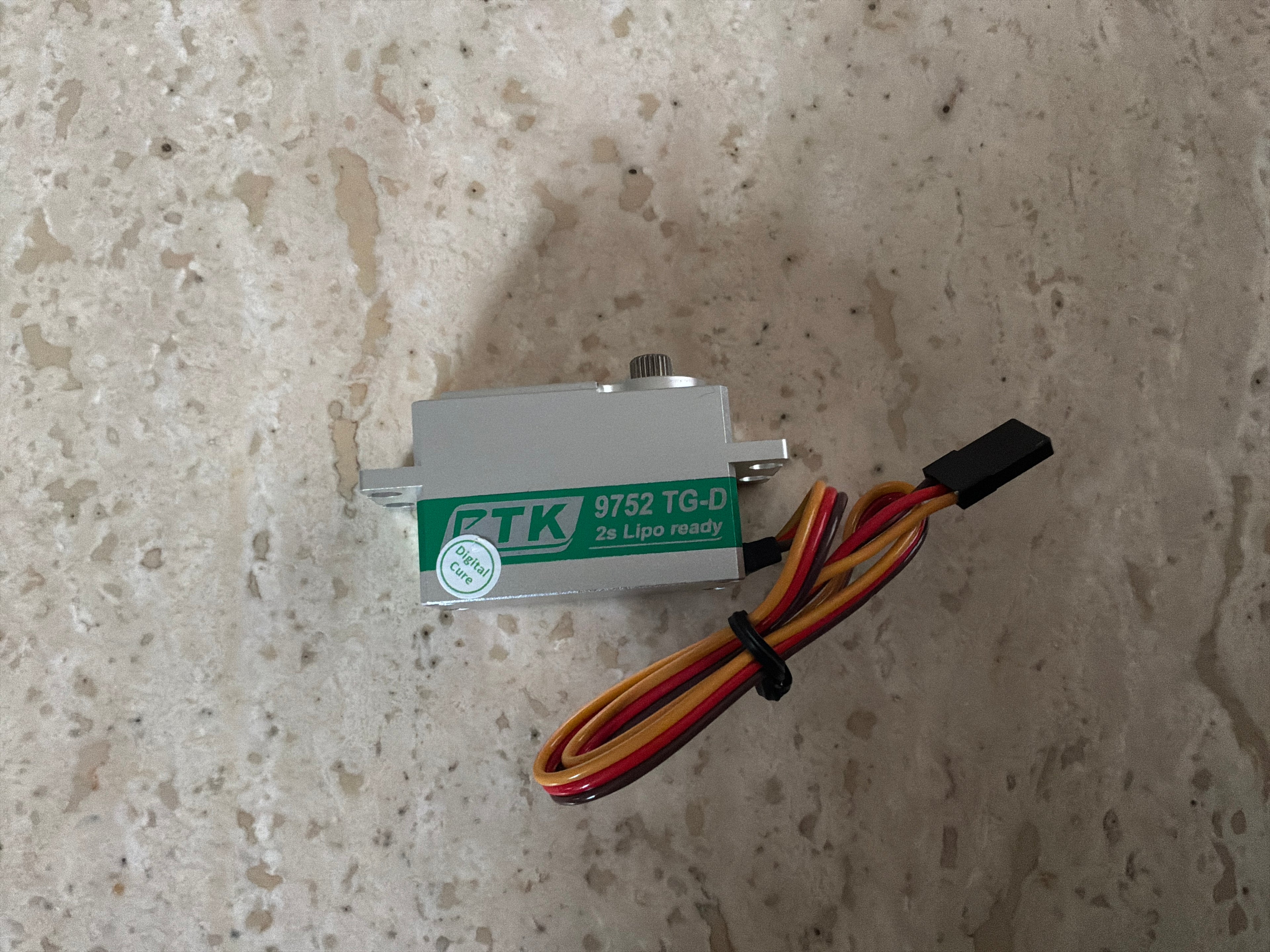 RC Low Profil Servo
